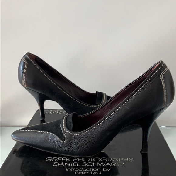 Black Leather and Suede Heels by Tod’s size 8 1/2 - Picture 2 of 8